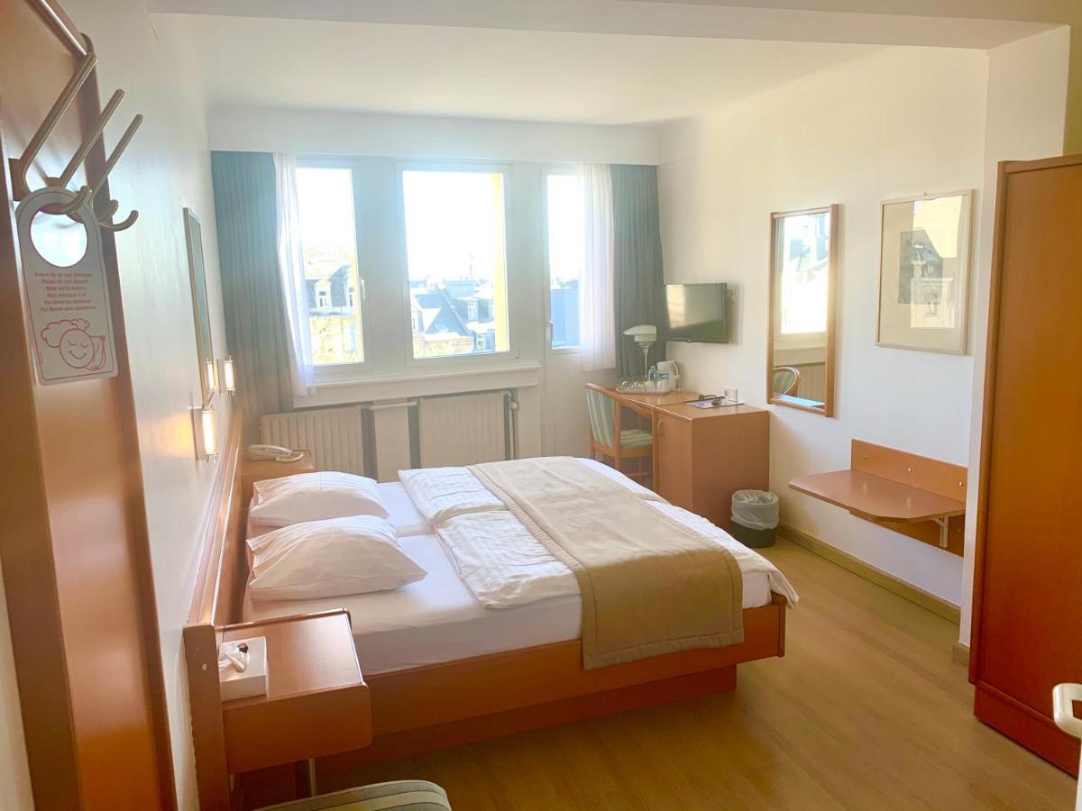 Hotel Francais Luxembourg Bagian luar foto